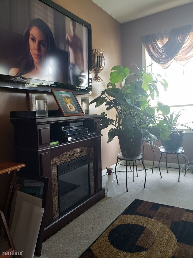 Foto del edificio - 3 br, 1.5 bath  - Valley Green