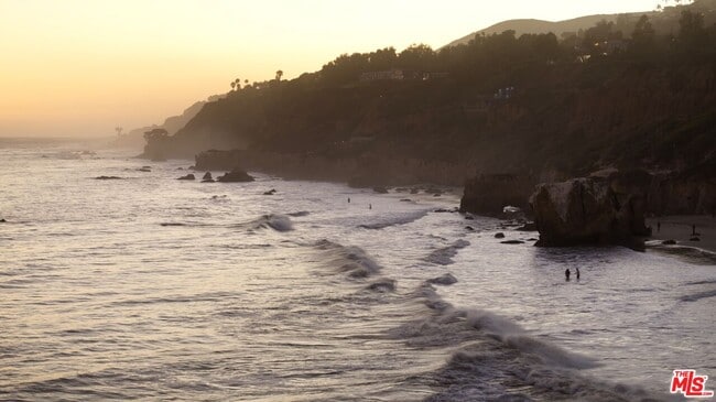 Foto del edificio - 31970 Pacific Coast Hwy