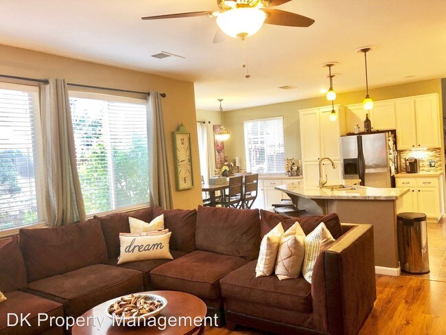 Foto del edificio - 2070 Cobble Hills Court