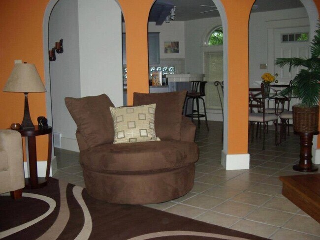 Foto del edificio - 2475 Harvard Ave