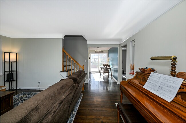 Foto del edificio - 2205 Keystone Rd