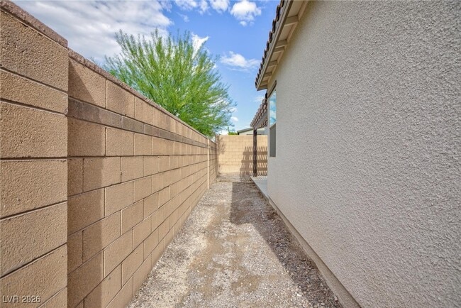 Building Photo - 3344 Solento Ln