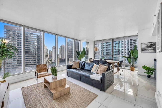 Foto del edificio - 485 Brickell Ave
