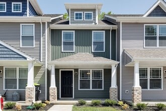 Building Photo - 225 Woodland Valley Ln