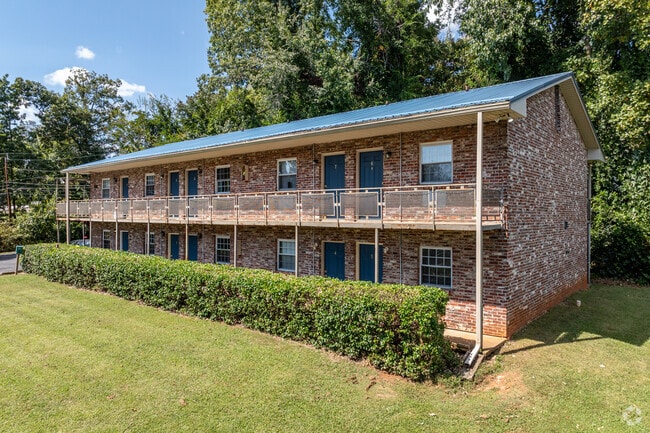 Building Photo - The Village Apartments