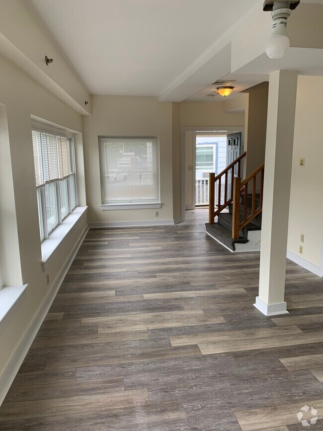 Houses for Rent in Onset MA with a Swimming Pool 7 Homes