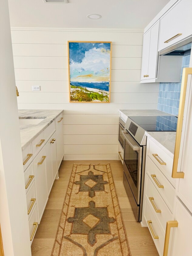 Foto del edificio - 322 Causeway Dr