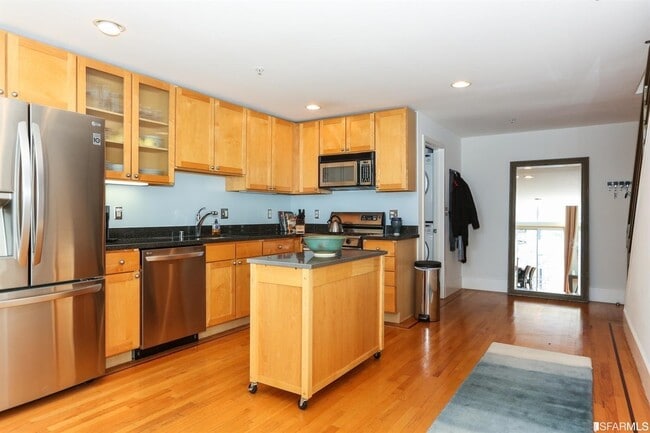 Foto del edificio - 468 Tehama St