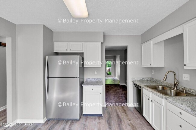 Foto del edificio - 11619 Tazwell Dr