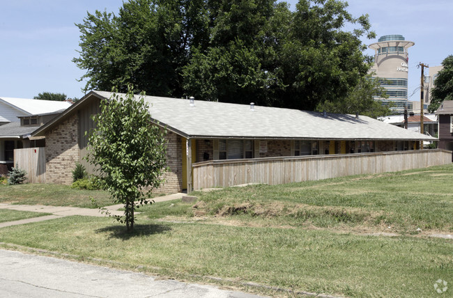 The Cottages On Rockford Apartments Tulsa Ok Apartments Com