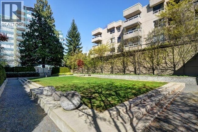 Photo du bâtiment - 1468 W 14th Ave