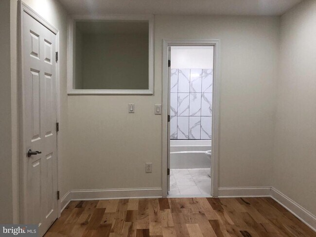 Foto del edificio - 1706 N Marshall St