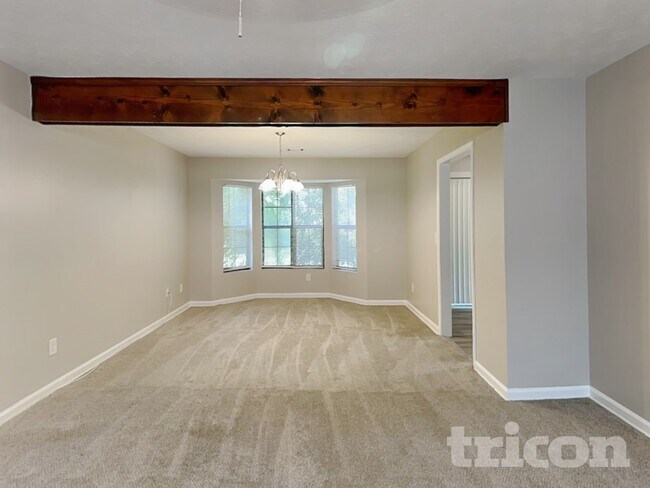 Building Photo - 6169 Charring Cross Ct