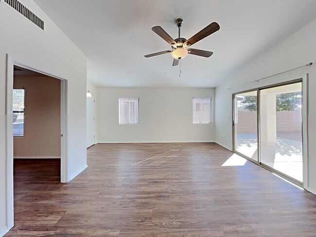 Building Photo - 12427 N Floating Feather Lane