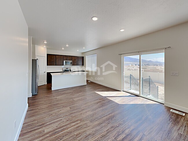 Foto del edificio - 4316 N Poplar St