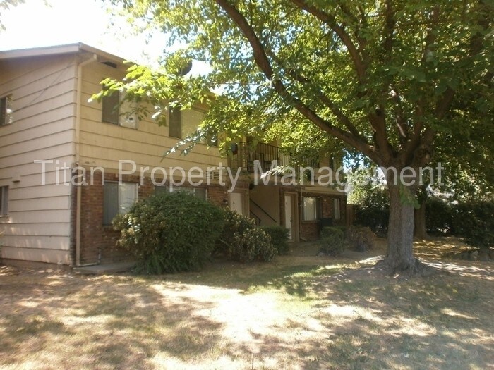 Foto principal - 5602 Hillsdale Blvd