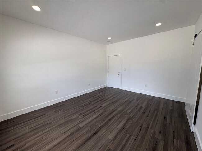 Foto del edificio - 3237 SW 4th St