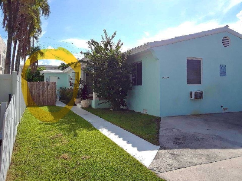 Photo - 6922 Bay Dr (Miami, FL)