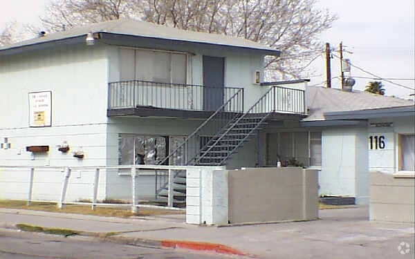 Foto del edificio - 116 W Chicago Ave