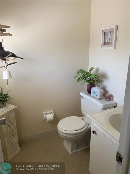 Building Photo - 7505 NW 5th Pl