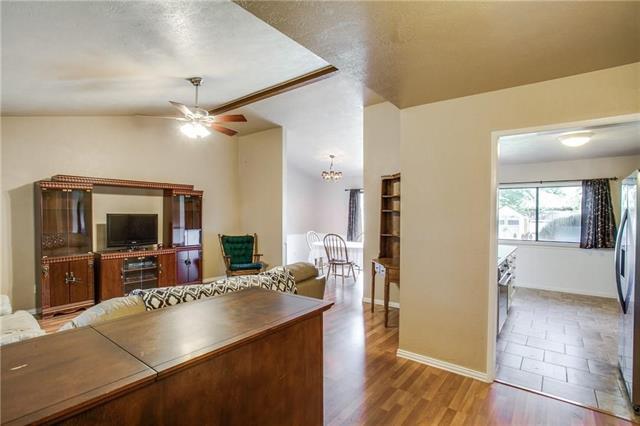 Foto del edificio - 1301 Timbercreek Ct
