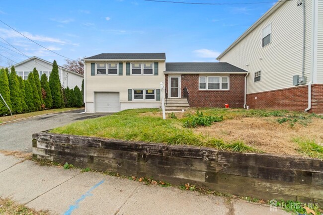 Foto del edificio - 762-762 Valley St