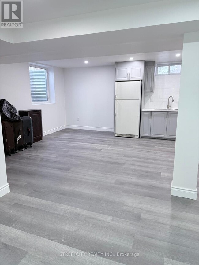 Building Photo - 31 Christians Dr