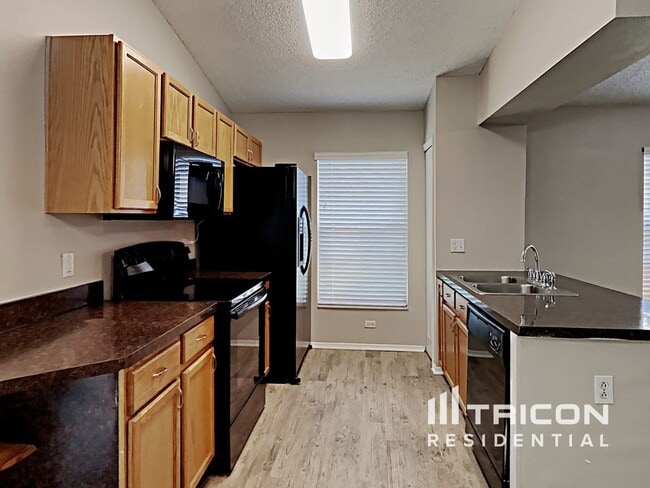 Foto del edificio - 1576 Palmstone Dr