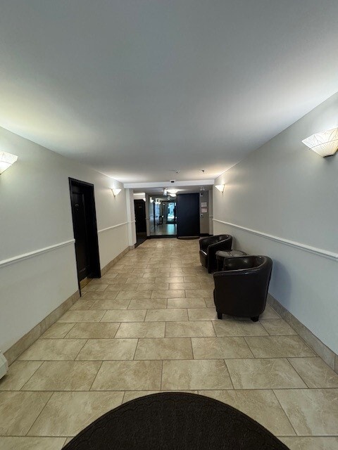 Building Photo - 5230 Tobin St