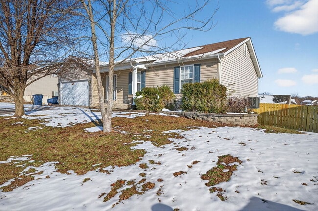 Building Photo - 120 Trotters Creek Ln