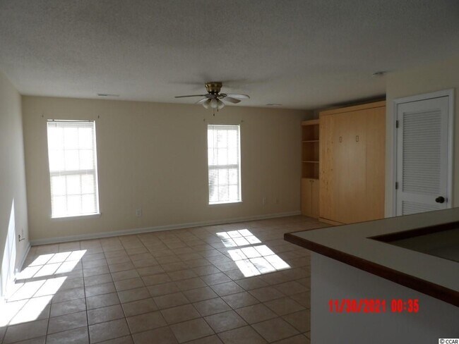 Building Photo - 4349 Spa Dr