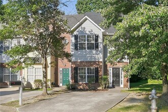 Building Photo - 7130 Brookview Way