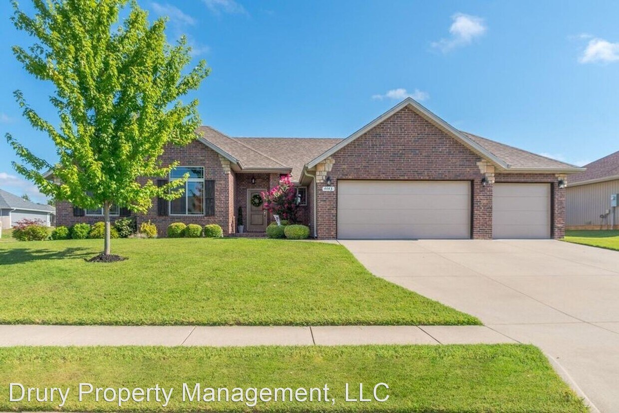 4443 Somerset Dr, Battlefield, MO 65619 House Rental in Battlefield
