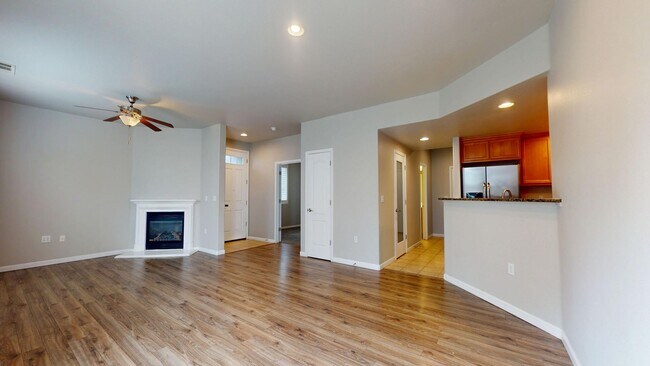 Building Photo - 373 N Amedeo Ln