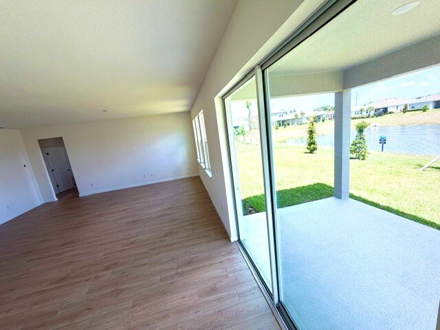 Foto del edificio - 322 Bracer Way