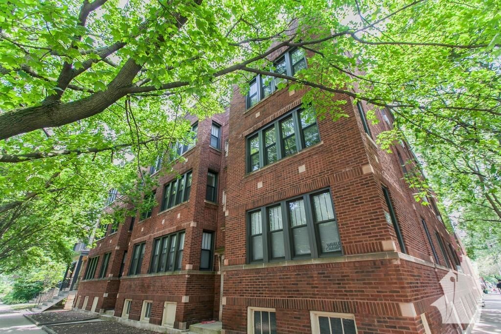 Building Photo - 2 bedroom in Chicago IL 60625
