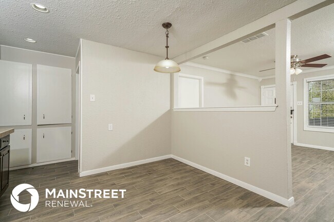 Foto del edificio - 2937 Larry Dr