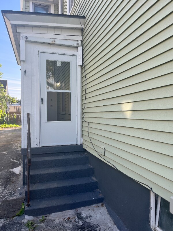 Building Photo - 1023 Wager St