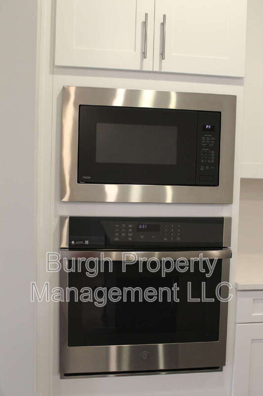 Foto del edificio - 137 Marketplace Ave