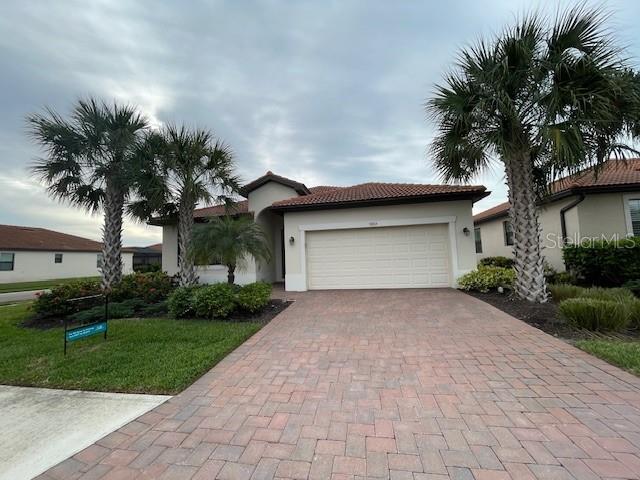 Building Photo - 9865 Wingood Dr