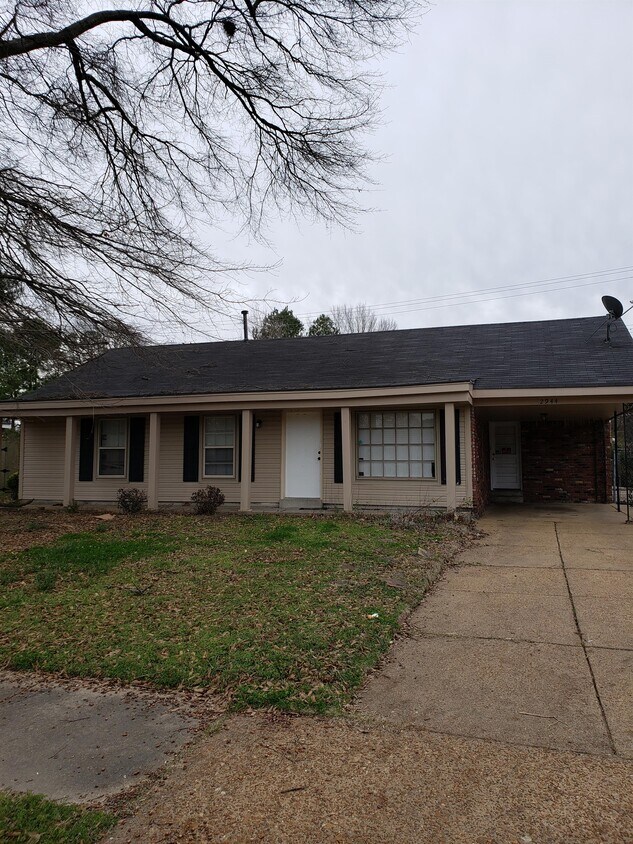 Foto principal - 2944 Castleman St