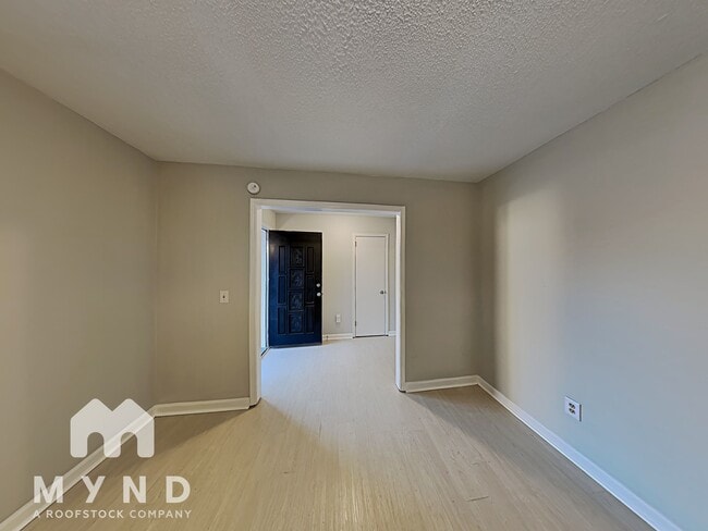 Building Photo - 917 Keystone Cir