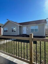 Building Photo - 1739 Jefferson Ave