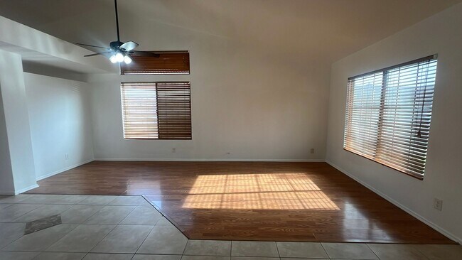 Foto del edificio - East Lancaster Home