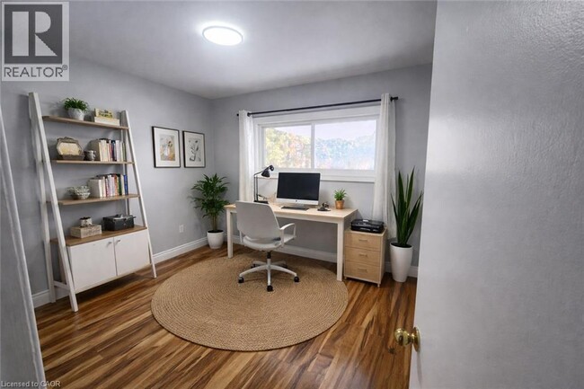 Photo du bâtiment - 131 Doon Rd