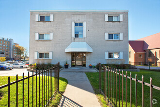 Building Photo - London Road Apartments