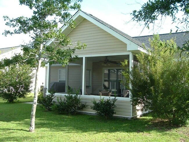 Foto del edificio - 3905 Camden Dr