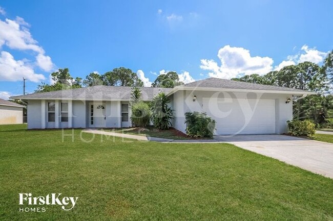 Building Photo - 3265 SW Escarole St