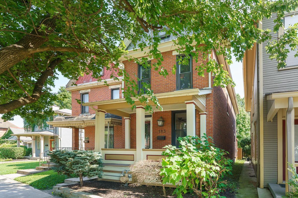 Foto principal - 183 E 1st Ave