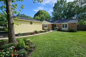 Building Photo - 725 Illinois Ave